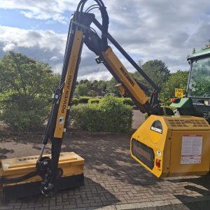 2017 McConnel 6565T