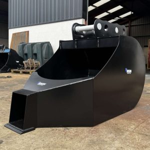 BISON CONCRETE POURING BUCKET