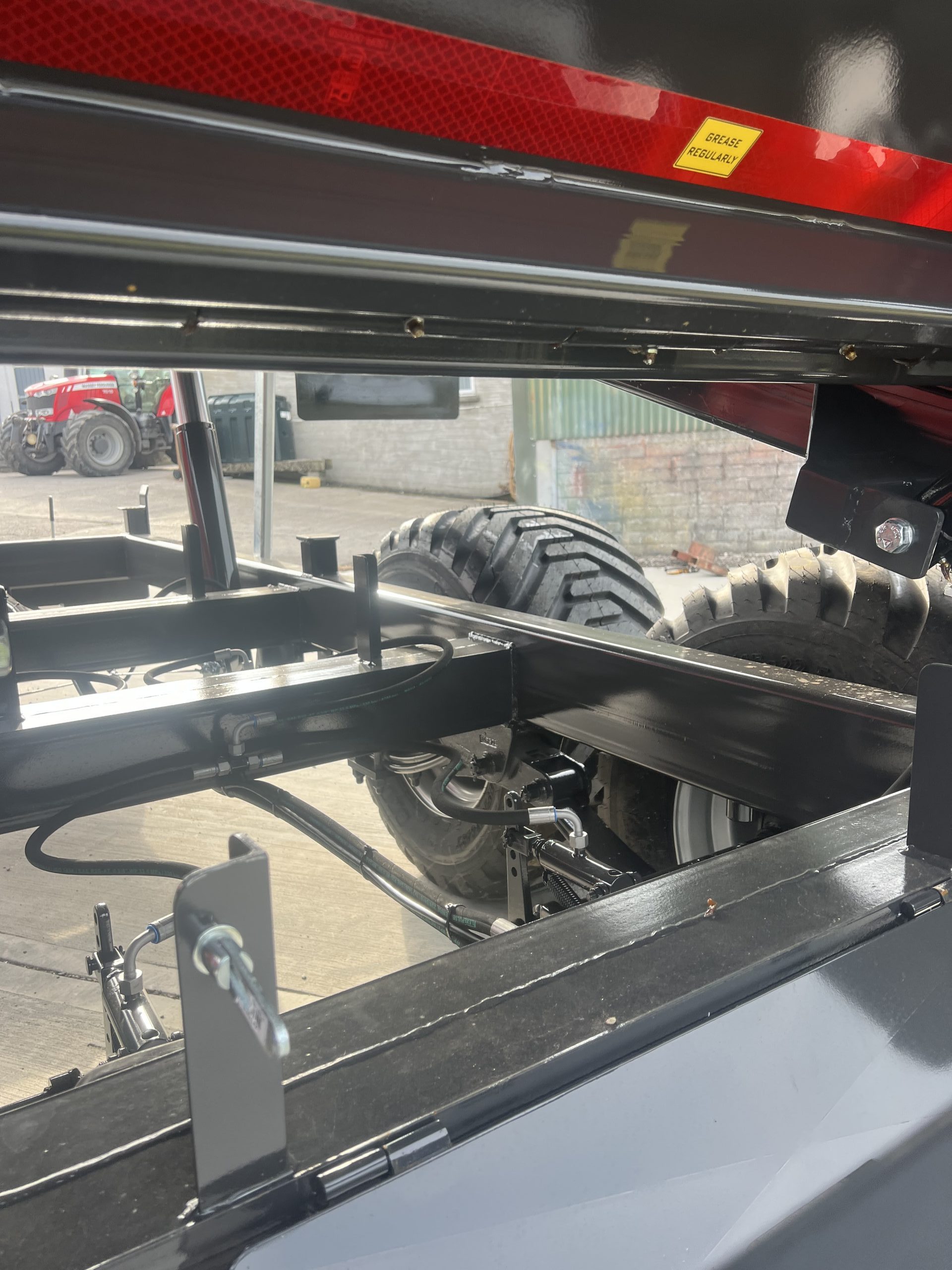 Mckee 14T Multipurpose Trailer - Image 7