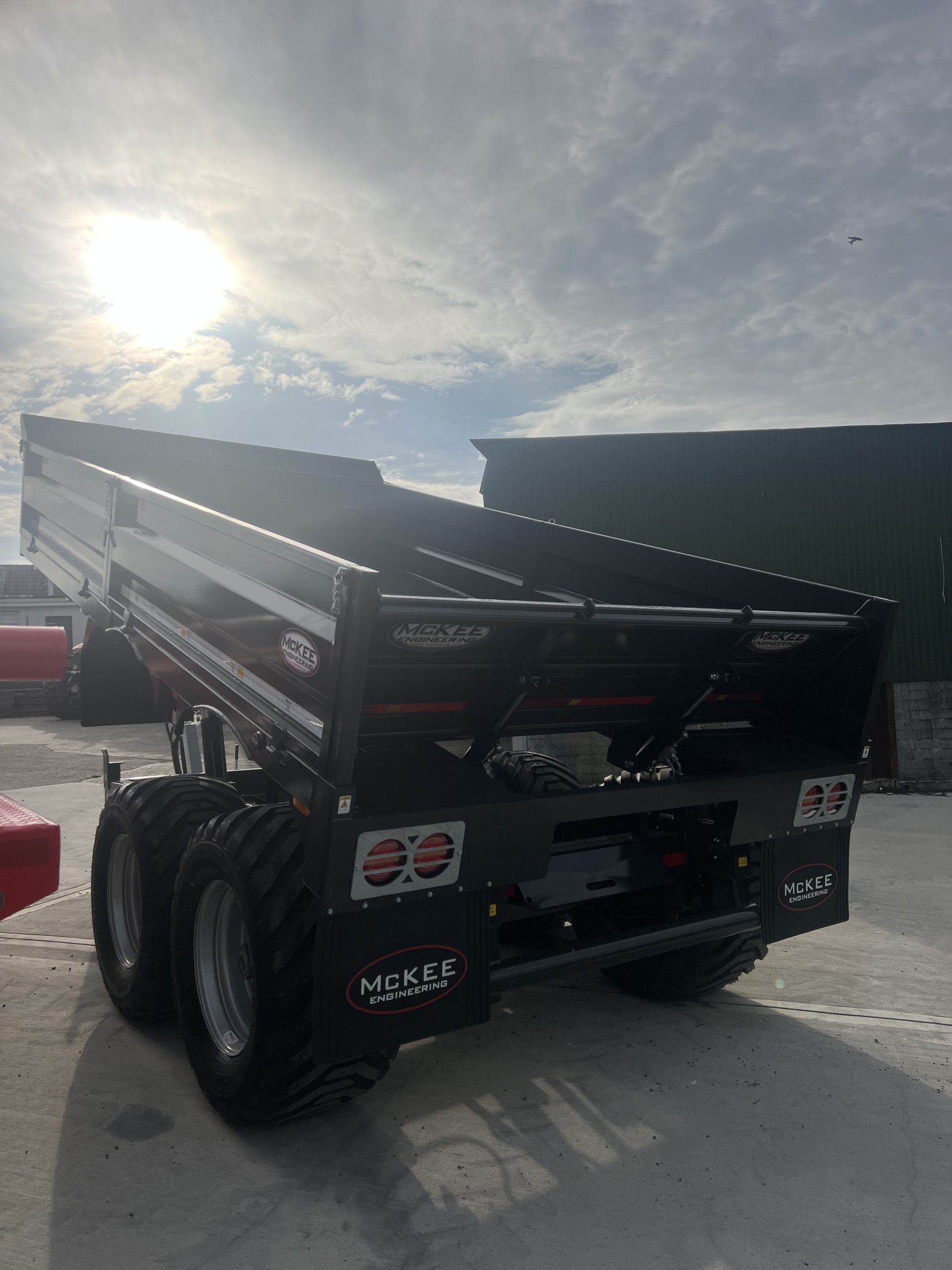 Mckee 14T Multipurpose Trailer - Image 3