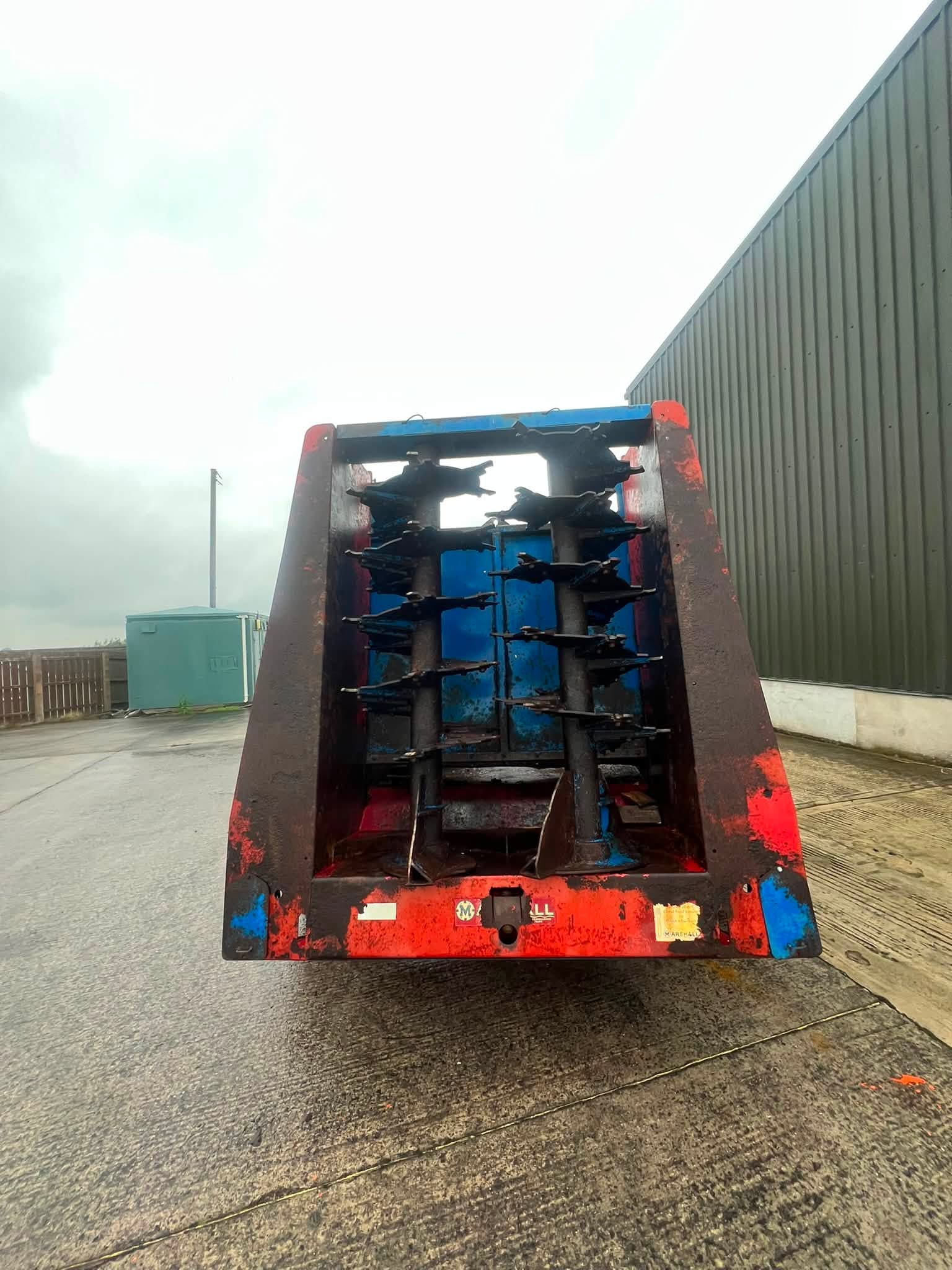 Marshall Ves 1500 Spreader - Image 2